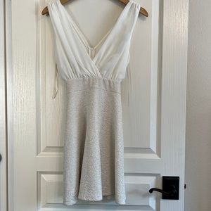 NWT White V-Neck Mini Dress Textured Skirt Ivory S